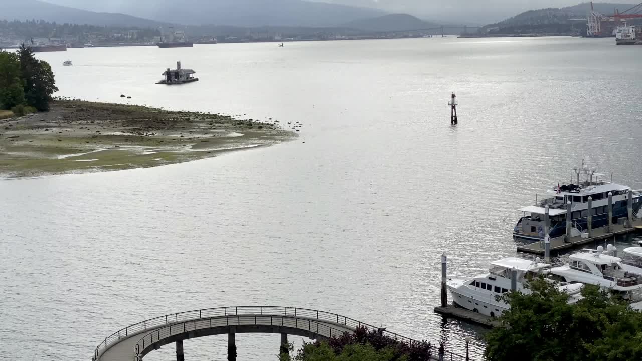 水上飞机从温哥华港起飞视频下载