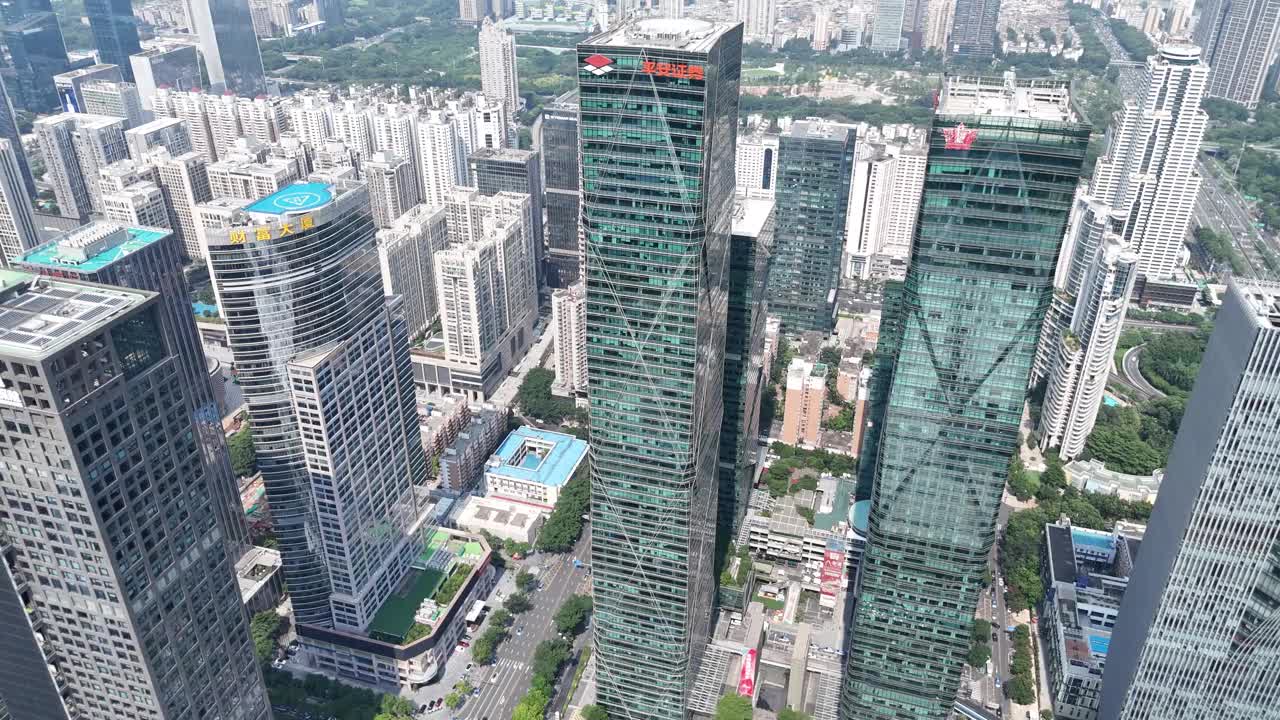 中国深圳，城市建筑的天际线视频下载