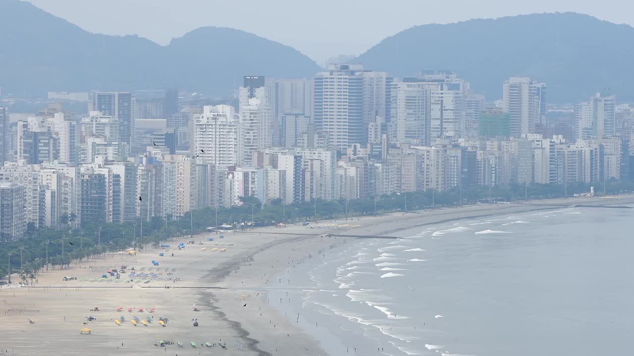 桑托斯海滩的风景视频素材