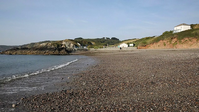 海浪肯纳克沙滩康沃尔蜥蜴英格兰英国视频素材