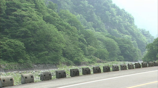 日本博山超级林道森林路视频素材