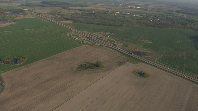 空中飞行德国公路交通视频素材