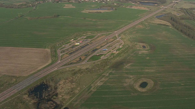 空中飞行德国公路交通视频素材