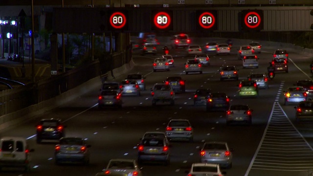 高速公路80晚延时视频素材