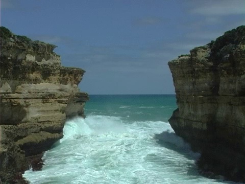 岩石和海视频素材