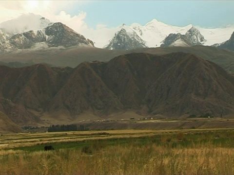 山上的风景。视频素材