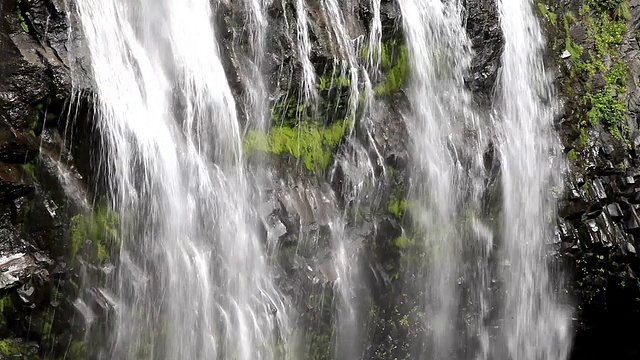 瀑布视频下载