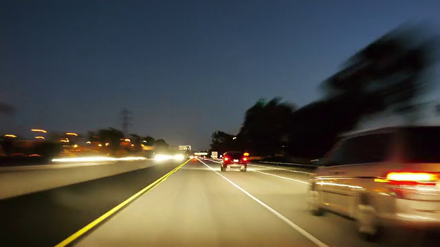 Time Lapse Highway At Dusk(高清)视频素材