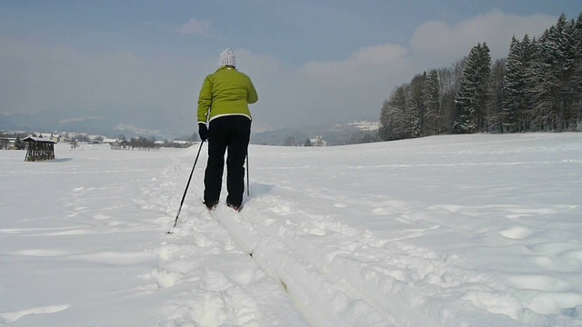 越野滑雪视频素材