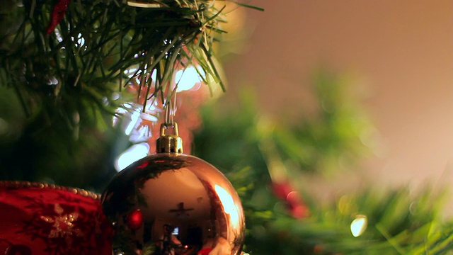 圣诞树饰品视频素材