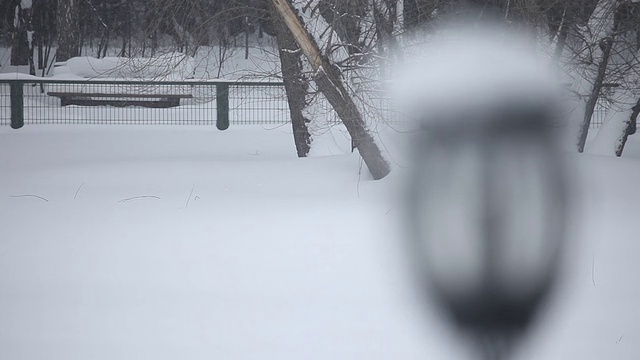 白雪皑皑的灯笼视频素材