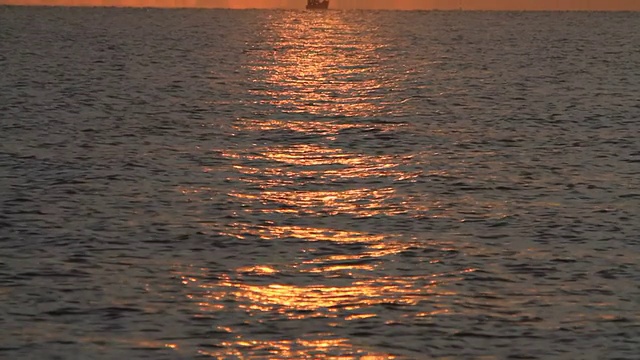 海上日出视频素材