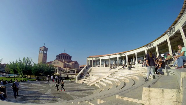 Thessaloniki地中海宇宙购物中心游客的时间流逝视频素材