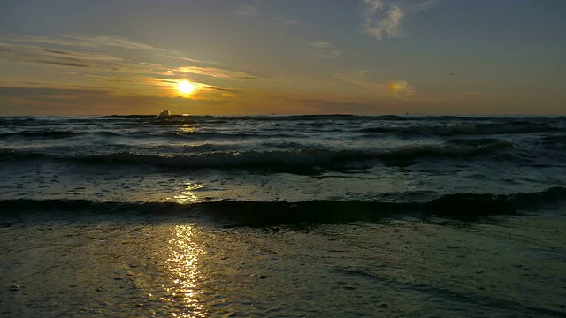 波罗的海海滩的日落视频素材