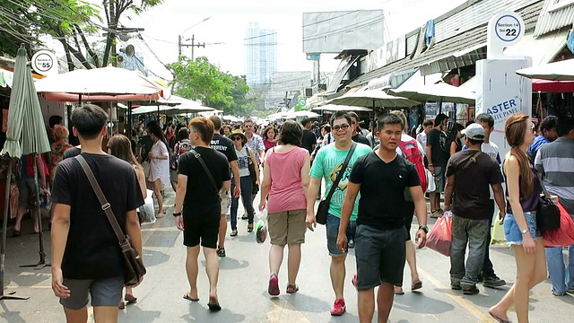 Chatuchak周末购物市场视频素材