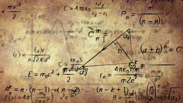 数学物理公式在旧纸上循环视频素材