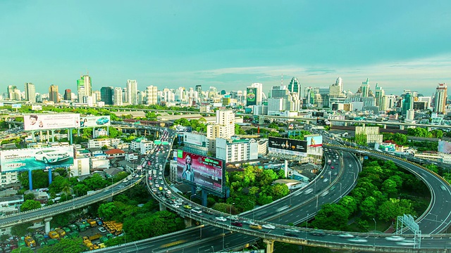 超级高速公路上的交通堵塞视频素材