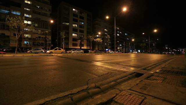 夜晚城市交通时间流逝摄影视频素材