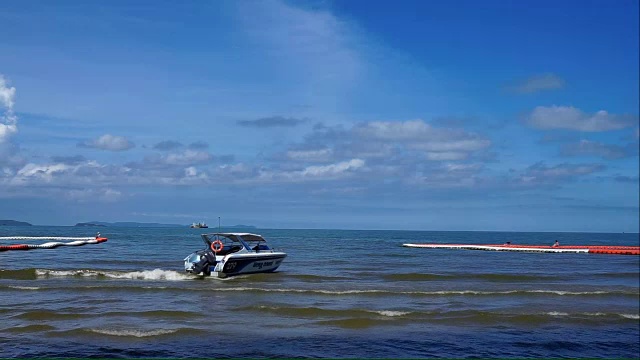 芭堤雅美丽的海滩和海浪视频素材