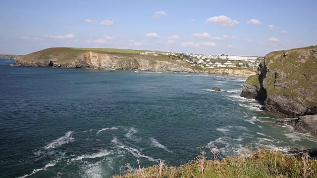 英国康沃尔北部，纽基附近的波思海岸视频素材