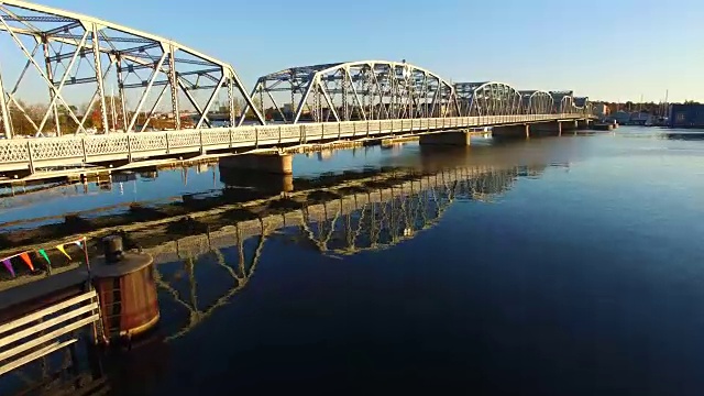 鲟鱼湾大桥鸟瞰图视频素材