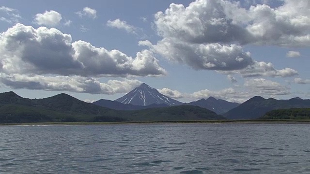 Vilyuchinskaya锄头。从太平洋上看。视频素材