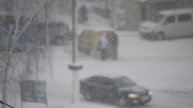 一个城市下着大雪视频素材