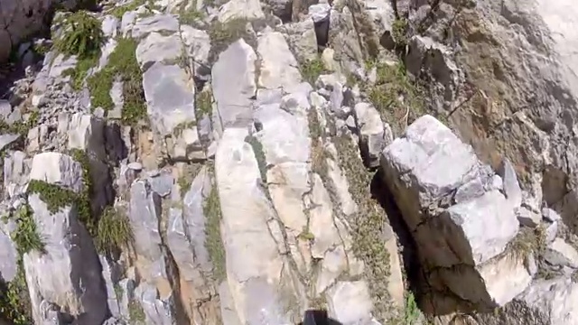 登山探险队，在希腊的奥林匹斯山登山视频素材