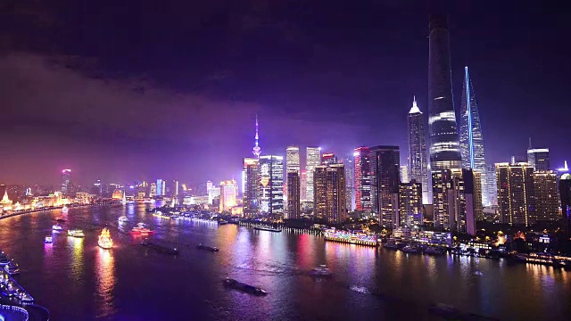 美丽的上海浦东夜景。时间流逝视频素材