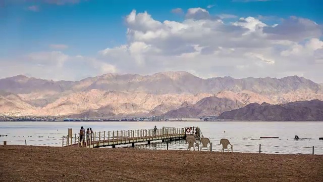 以色列埃拉特红海上的珊瑚滩自然保护区视频素材