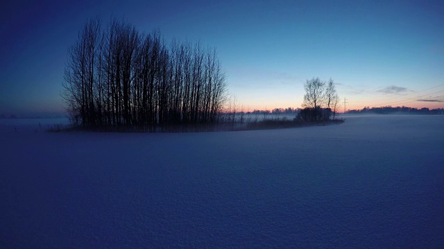 日落时的雪堆，时光流逝视频素材