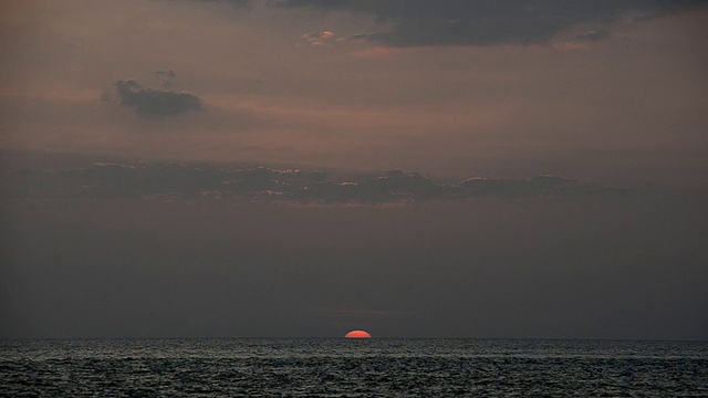 海浪柔和美丽的天空视频素材