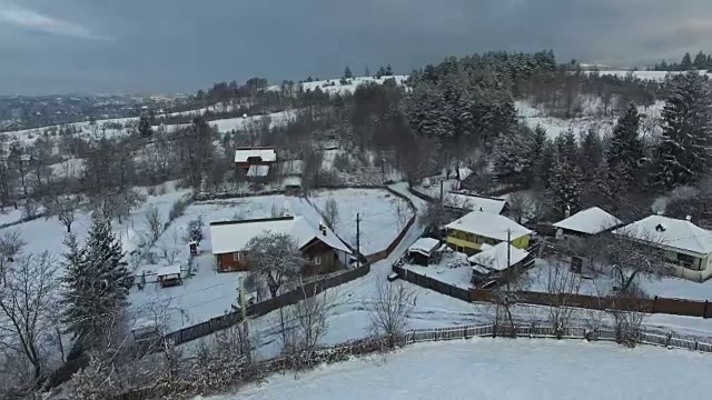 冬季景色，乡村村庄，鸟瞰图视频素材