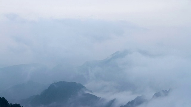 峨眉山的延时观视频素材