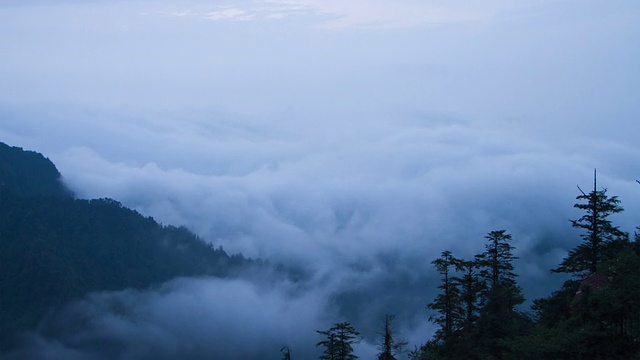 峨眉山的延时观视频素材