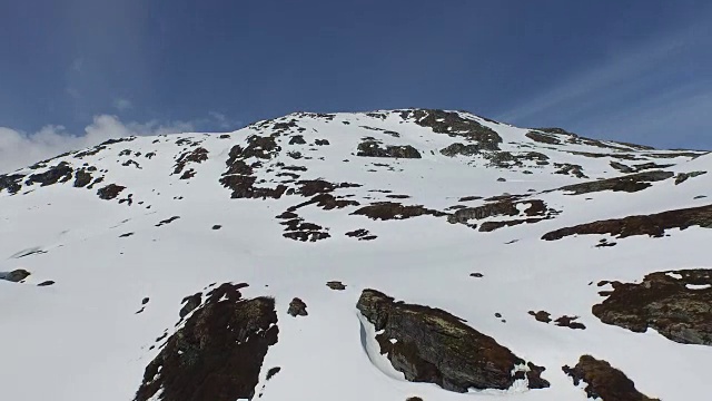 的雪山视频下载