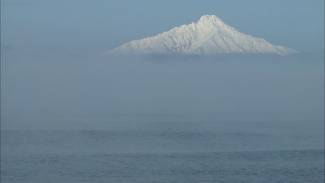 北海道海面上升起的蒸汽视频素材