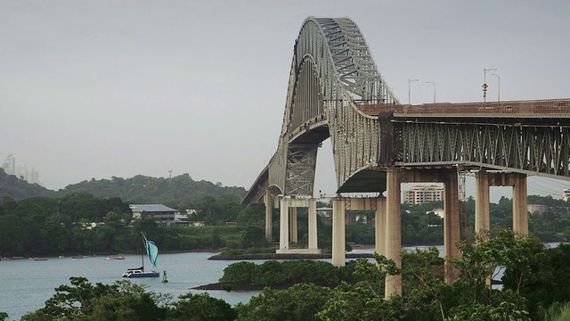 巴拿马城拉斯美洲大桥，远洋、远洋、水上交通视频素材