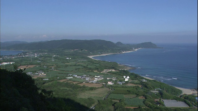 东海与太平洋交界的大岛天美岛靠近赤木。视频素材