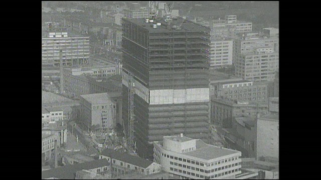 日本东京千代田市正在建造一座大型建筑。视频素材