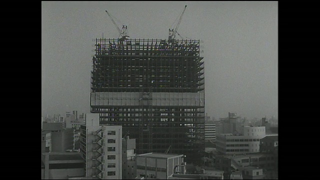 日本东京千代田市正在建造一座大型建筑。视频素材