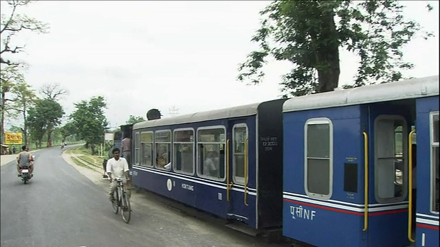 火车，大吉岭喜马拉雅铁路视频素材