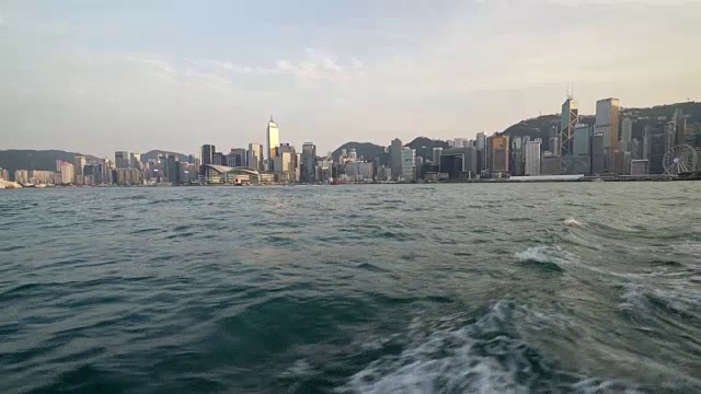 香港海港的天际线- 4k视频素材