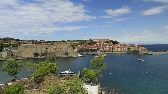 时间的推移，Collioure，典型的村庄在法国南部比利牛斯东方，朗格多克鲁西永视频素材