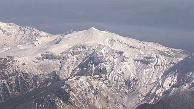 空中，日本北海道十胜山视频素材