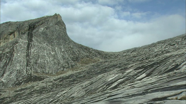 马来西亚基纳巴卢山的顶峰视频素材