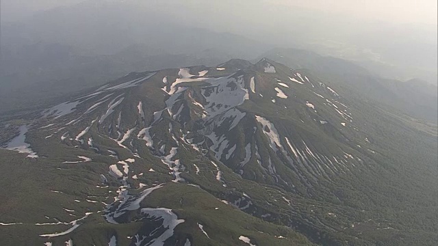 日本秋田市秋田山- komagatake的AERIAL视频素材