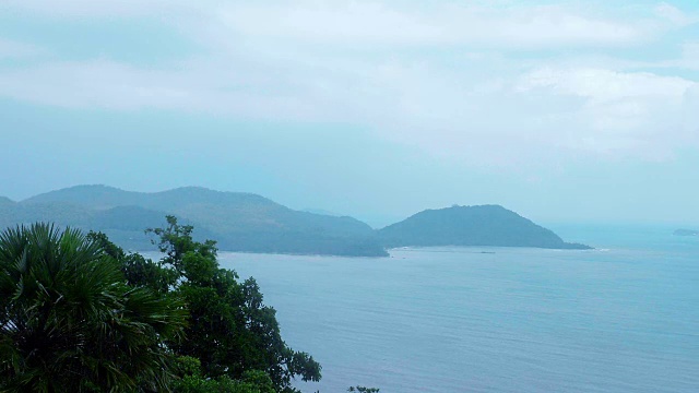 岛屿和蓝海视频素材