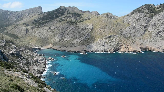 Cala Figuera, Cap Formentor，西班牙，马略卡岛视频素材