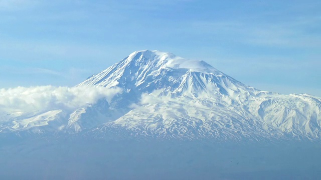 冰雪覆盖的传奇阿拉拉特山，视频素材